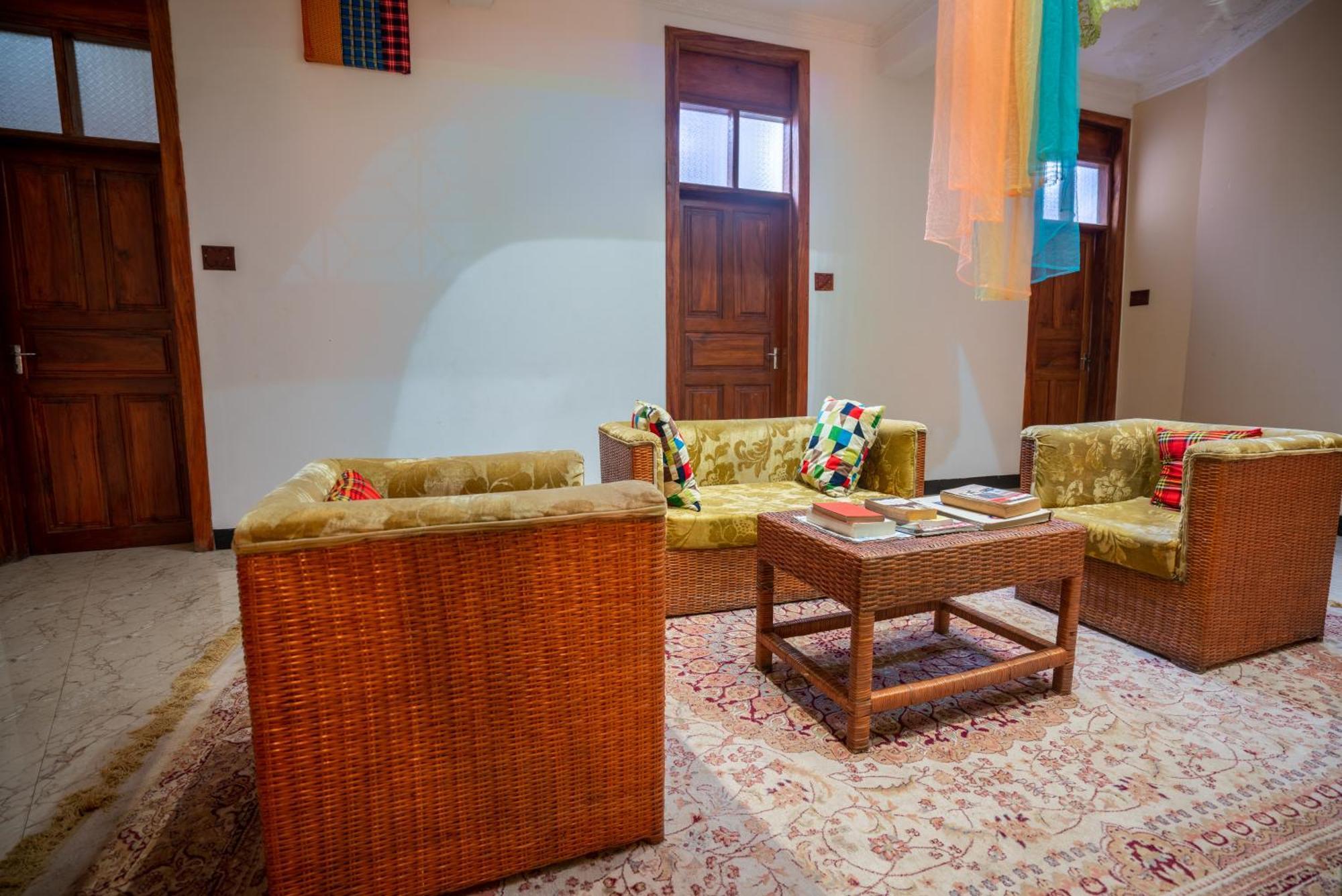 Stonetown View Hotel Zanzibar Exterior photo